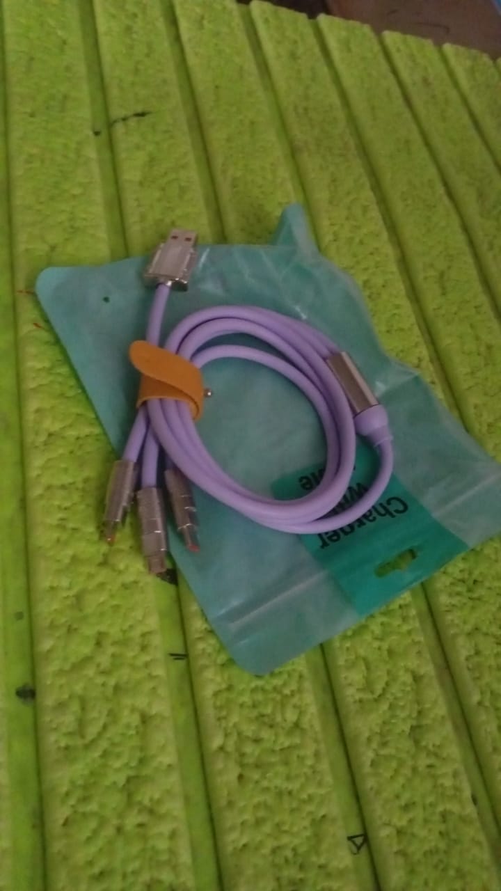 3-in-1 Super Fast Charging Cable – USB-C, Micro USB & iPhone, 120 CM Long (1 Pc)