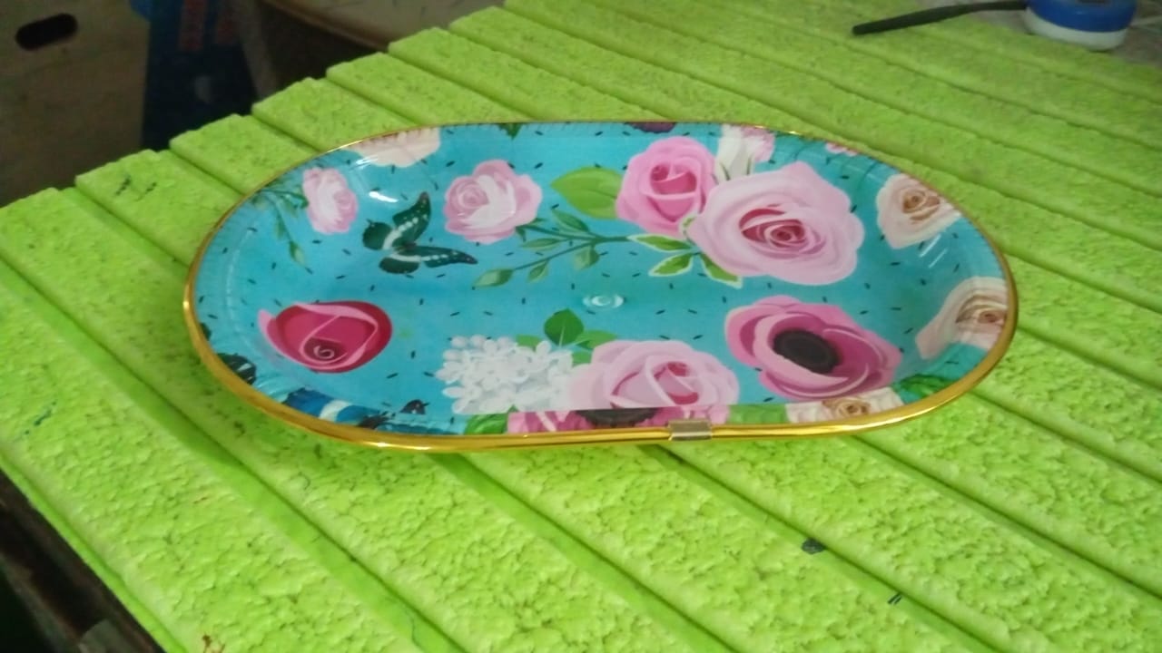 Flower Printed Plastic Serving Tray – Medium Size 31×21 CM, Kitchen & Dining Tray (1 Pc / Mix Color)